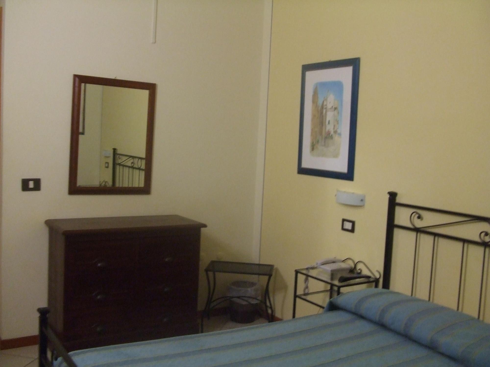 Hotel San Giacomo Assise Extérieur photo