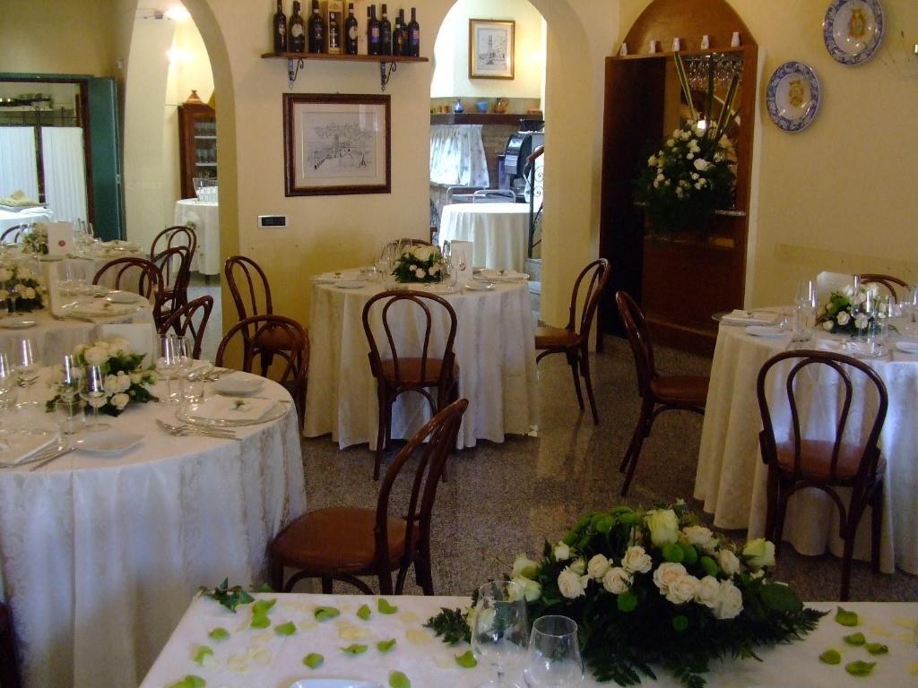 Hotel San Giacomo Assise Extérieur photo